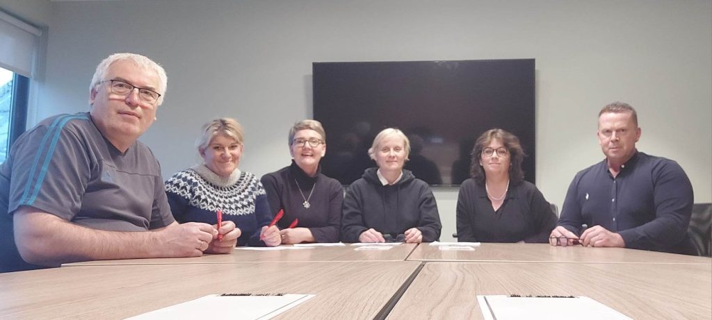 Efling signs an collective wage agreement with the Icelandic Association of Local Authorities
