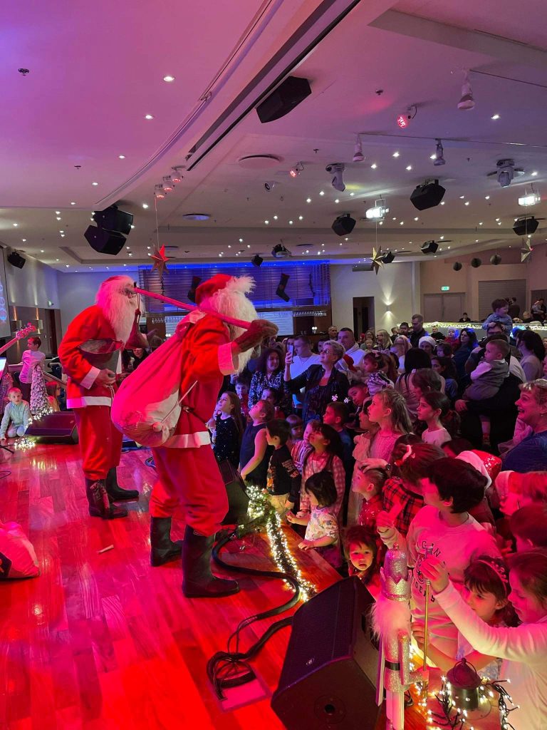 Great attendance at Efling’s Christmas ball