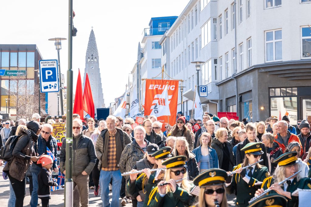Zdjęcia z pochodu 1 majowego i rodzinnego festiwalu Eflingu